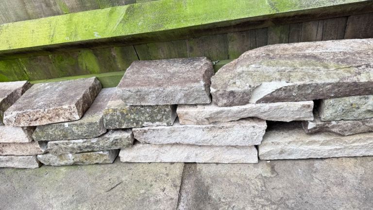 Reclaimed Cobbles & Garden Landscaping Stones