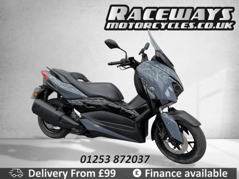 YAMAHA XMAX 300 2022 22 REG 36,991 MILES GREY USED MOTORCYCLE 292CC