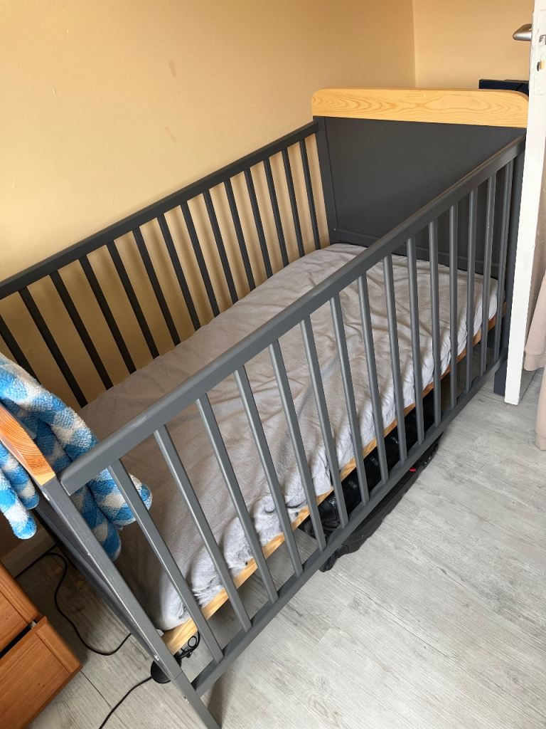 Brand new cot bed