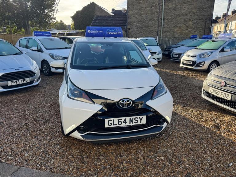 2014 Toyota AYGO 1.0 VVT-i X-Play 3dr HATCHBACK PETROL Manual