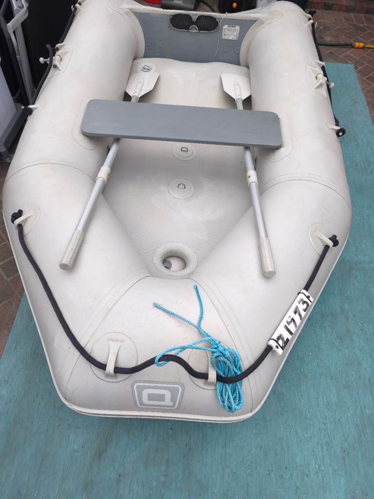 Quicksilver inflatable dingy 2.7mtr