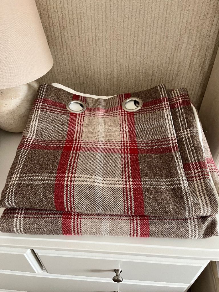 Heavy check lined curtains from Dunelm - ring top / eyelet 