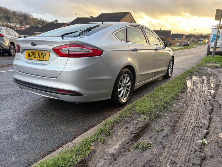 2015 Ford Mondeo 2.0 TDCi ECOnetic Zetec Euro 6 (s/s) 5dr Diesel
