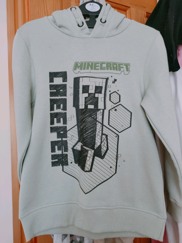 image for Minecraft hoodie age 7-8 years