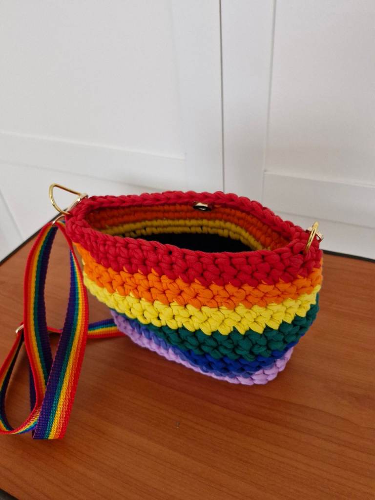 Rainbow shoulder bag