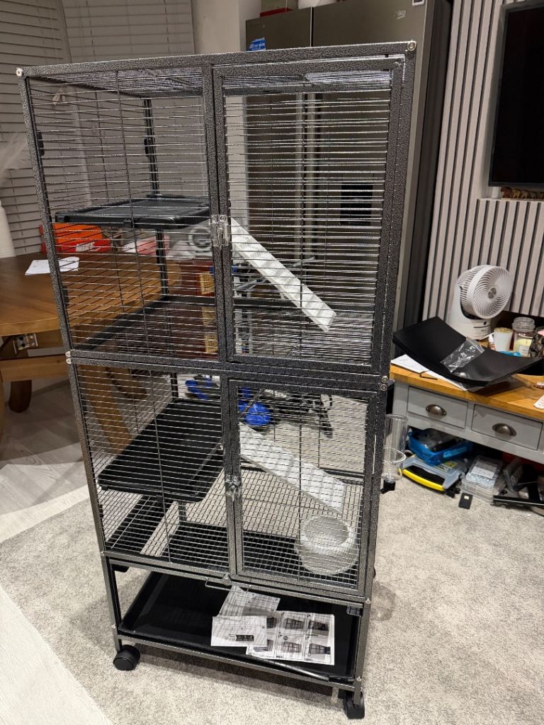 Small pet cage