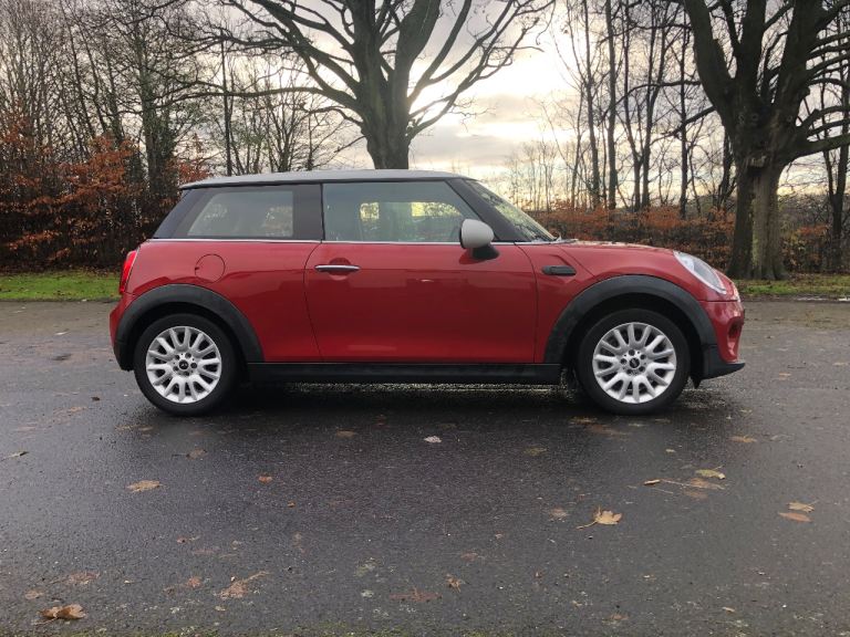 MINI COOPER D 1.5(2 OWNERS,99K,FSH,LONG MOT,£20 TAX,ULEZ COMPLIANT,GOOD SPEC,BARGAIN)