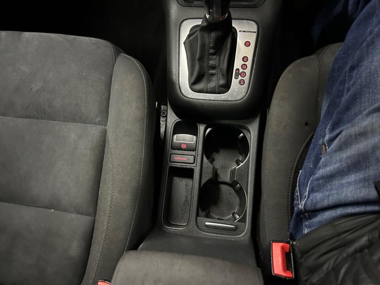 2015 Volkswagen Tiguan 2.0 TDi BlueMotion Tech Match 4MOTION 5dr 150 DSG ESTATE Diesel Automatic