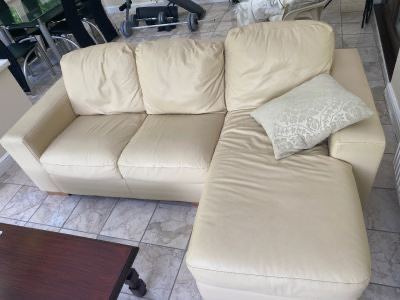 Cream Leather Corner Sofa with Chaise – Good Condition