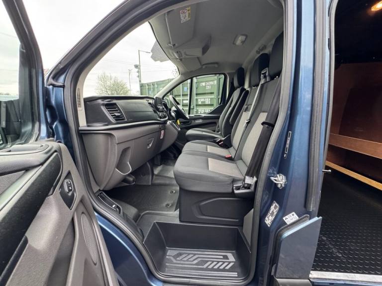 2020 FORD TRANSIT CUSTOM 1.0 EcoBoost PHEV 126ps Low Roof Leader Van Auto