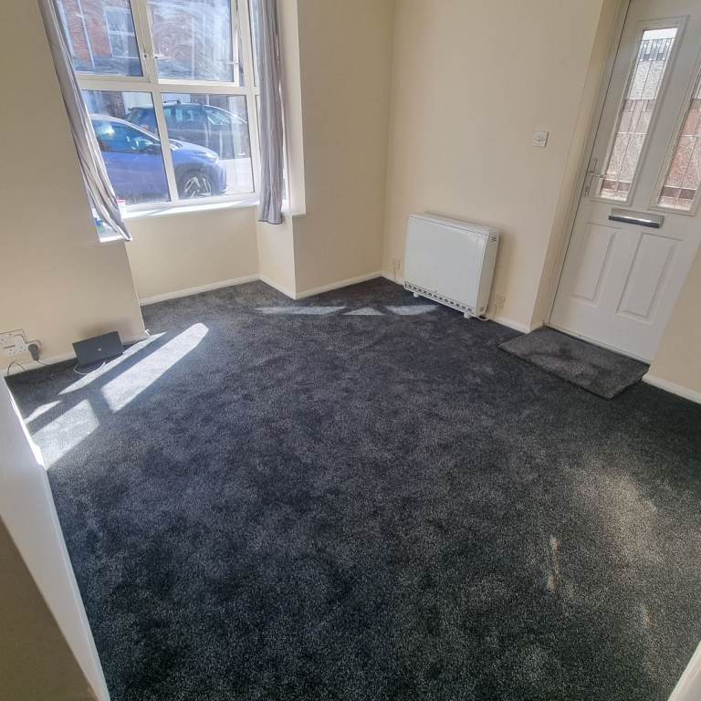 1 bedroom Flat Available To Rent