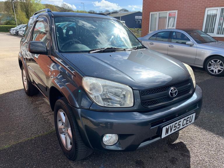 2005 Toyota RAV4 2.0 VVT-i XT-R SUV 3dr Petrol Manual 4WD (207 g/km  147 bhp)