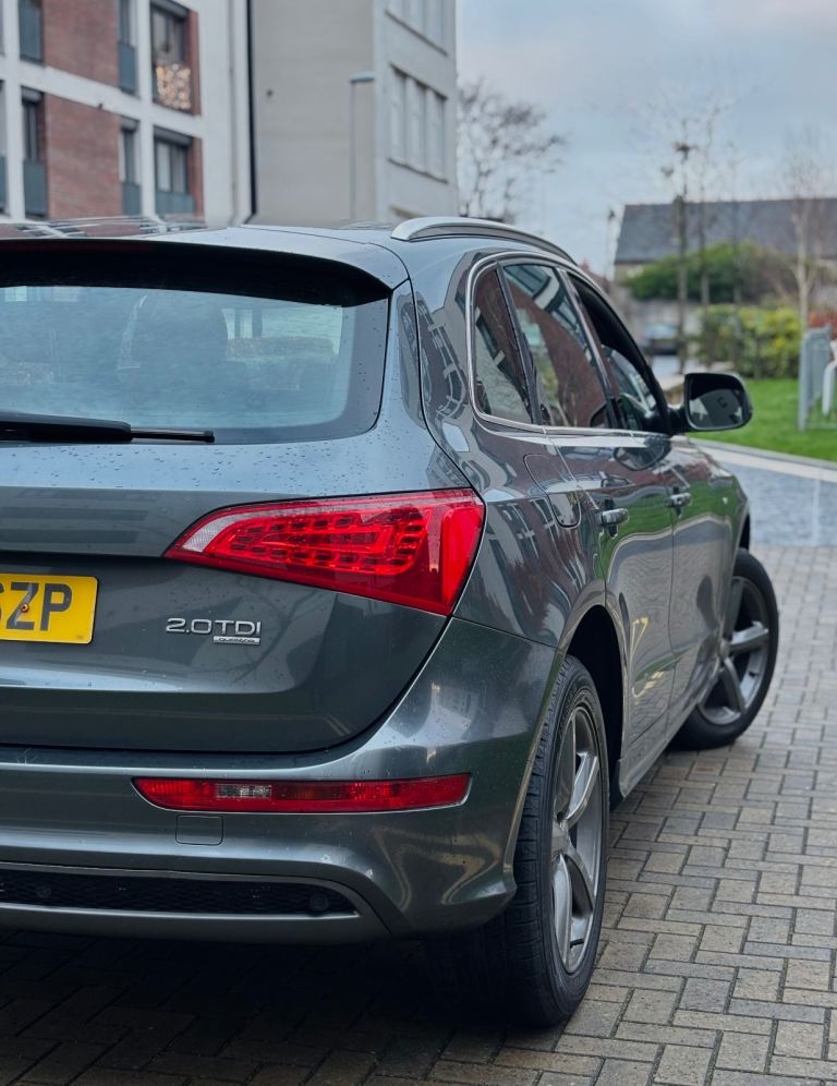 Automatic S-Line Quattro, Audi, Q5, Estate, 2009, Semi-Auto, 1968 (cc), 5 doors