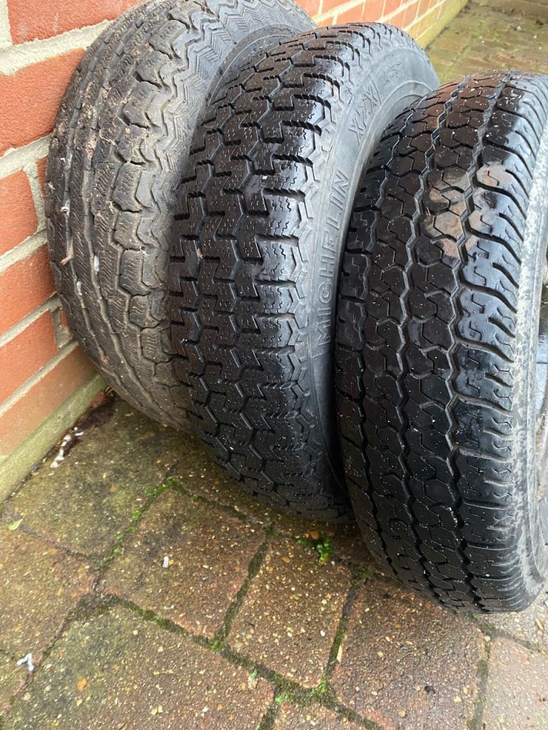 Trailer wheels and tyres x3