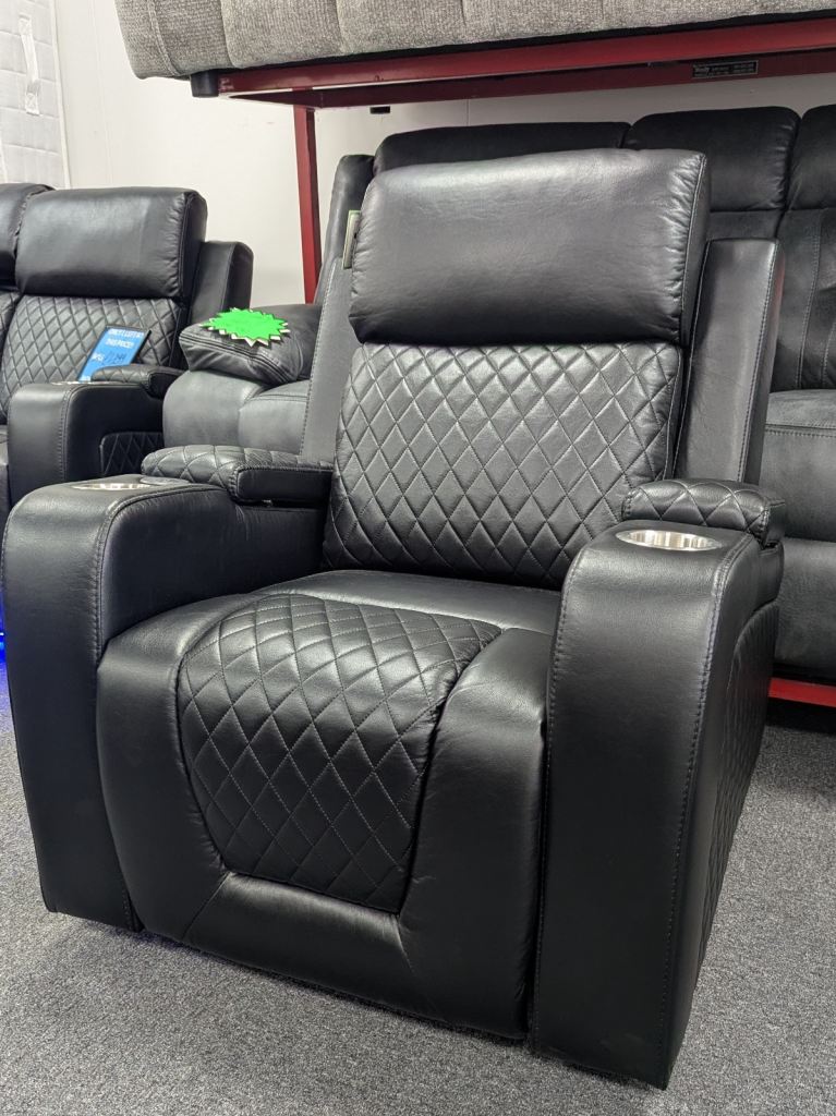 Tech Armchair - Can Deliver