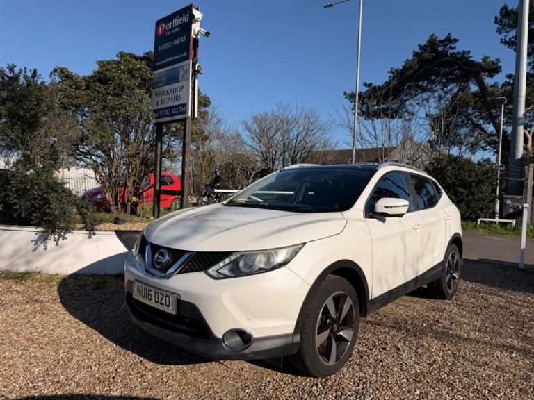2016 Nissan Qashqai N-CONNECTA DCI Hatchback Diesel Manual