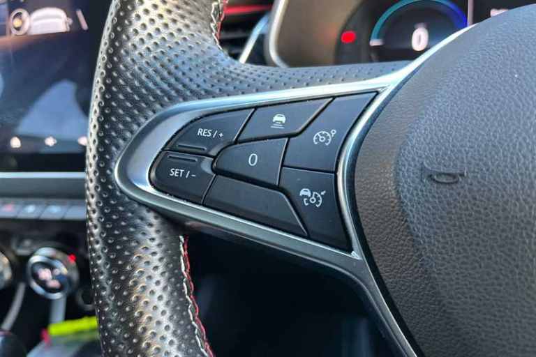 2023 Renault Arkana 1.6 E-TECH Hybrid 145 R.S. Line 5dr Auto COUPE PETROL/ELECTRIC Automatic