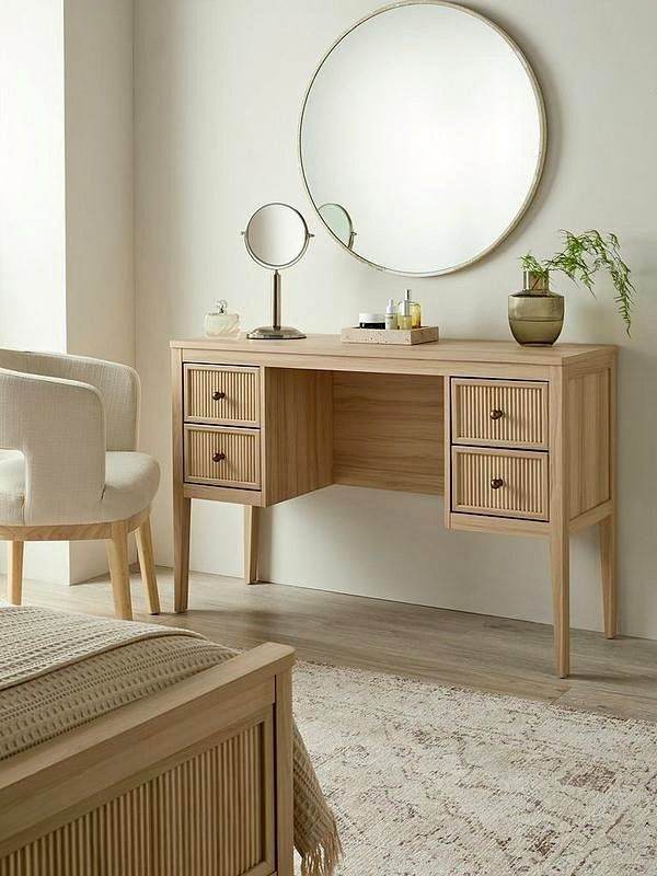 Lindley Dressing Table ( 50% OFF RRP £169 ) BARGAIN!!