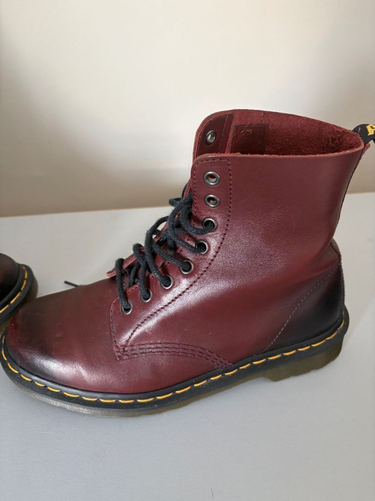 Dr Martin Boots
