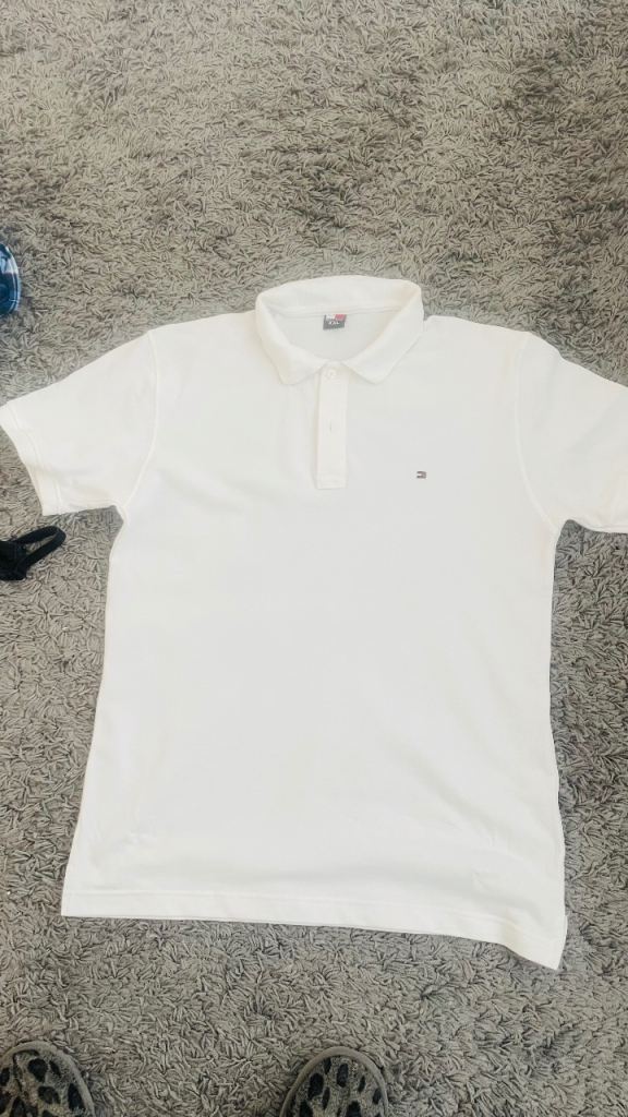 White Tommy Hilfiger top