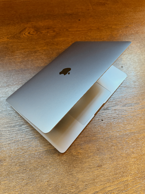 13" MacBook Pro with Touch Bar