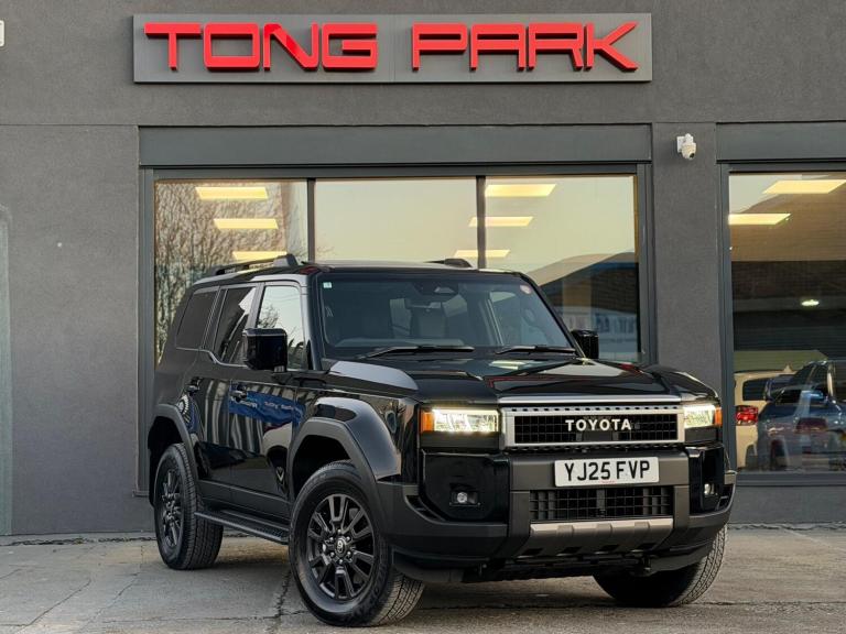  Toyota Land Cruiser 2.8D Invincible Auto 4WD Euro 6 (s/s) 5dr (LWB) Diesel Automatic