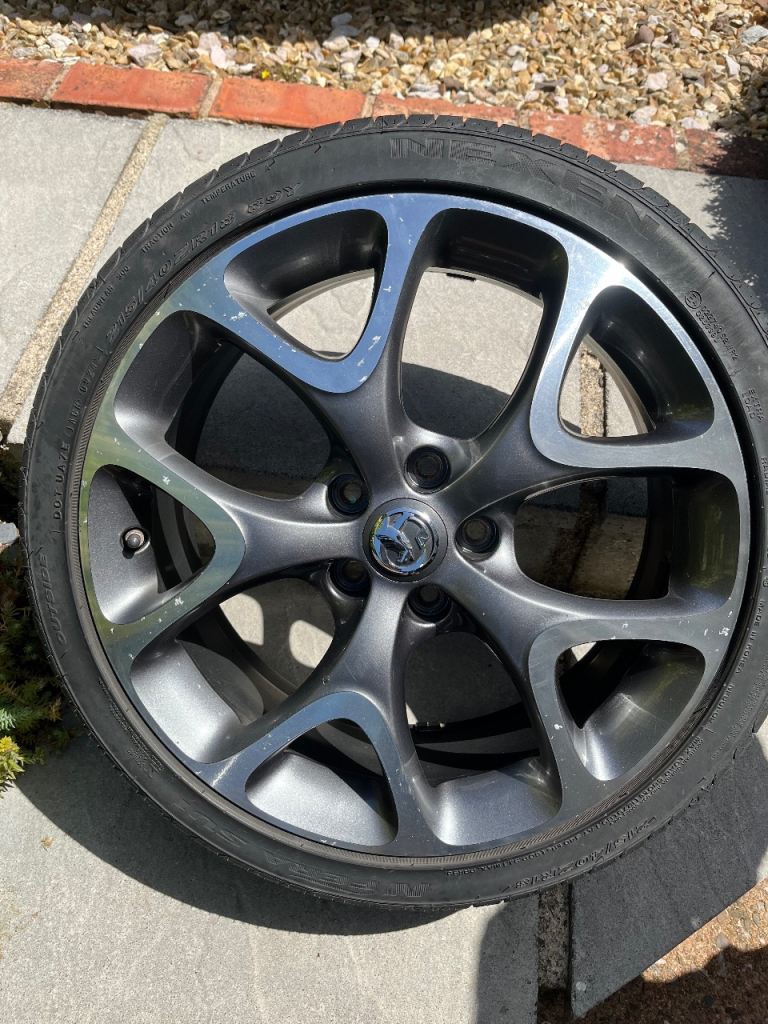 5x110 18 inch vxr alloy wheels 