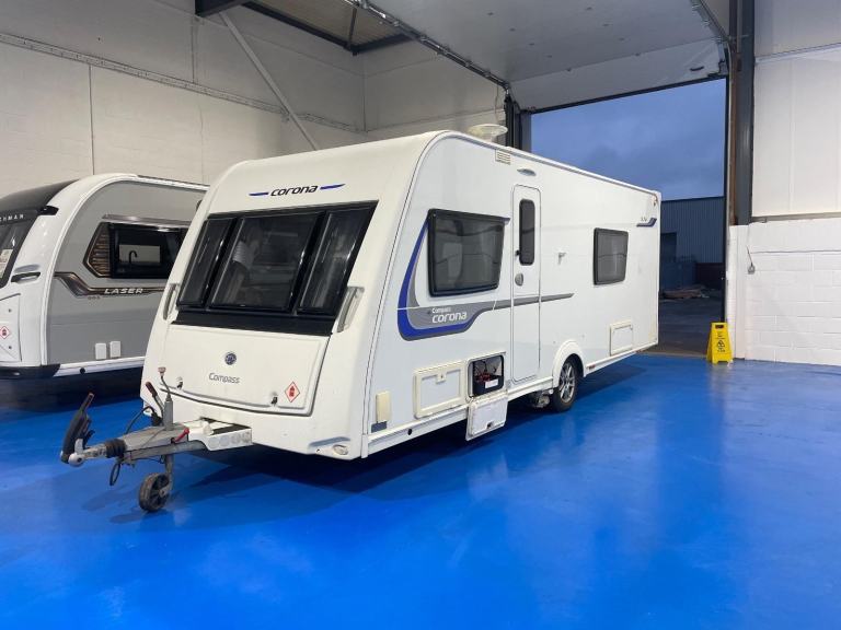 Compass Corona 574 club classic 2015