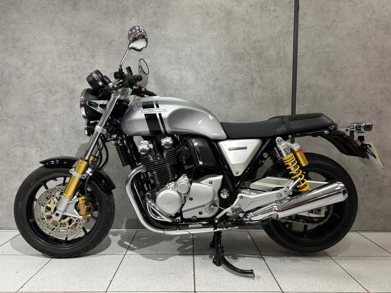 2018 Honda CB1100 RS - 12757 miles - STUNNING! 