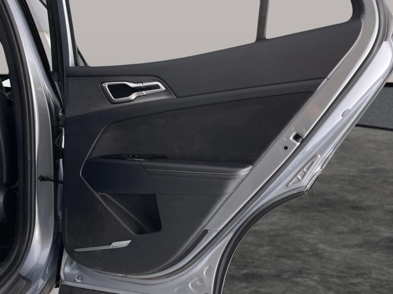 2022 Kia Sportage 1.6 h T-GDi GT-Line S SUV 5dr Petrol Hybrid Auto Euro 6 (s/s) (226 bhp) - B Suv...