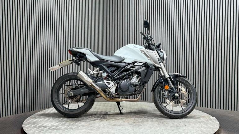 Honda CB 2020 GOOD RUNNING PROJECT BIKE 11K SPORTS 125CC