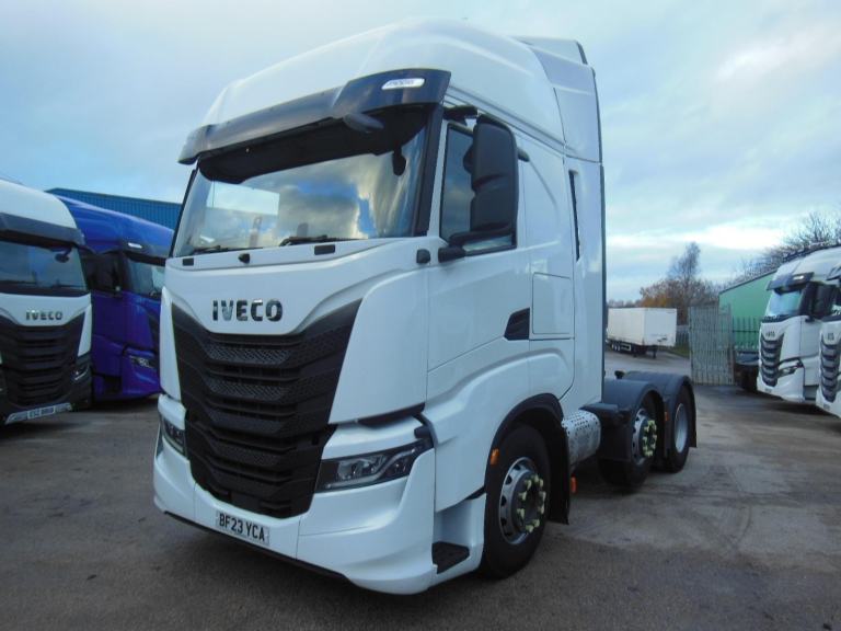 Iveco S-WAY 490 6x2
