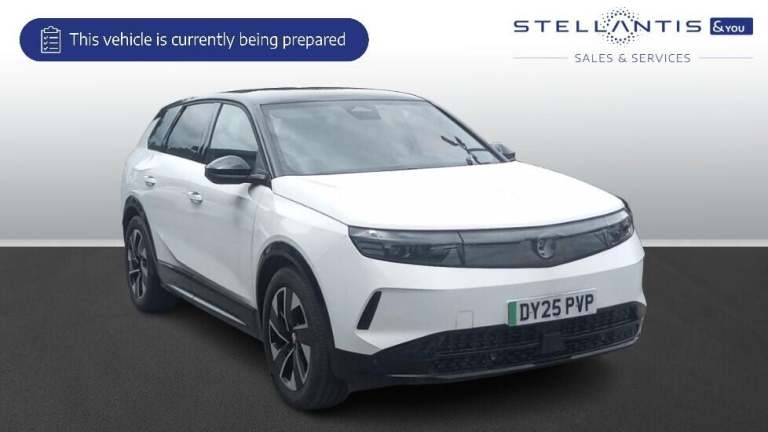 2025 Vauxhall Grandland 157kW GS 73kWh 5dr Auto HATCHBACK ELECTRIC Automatic