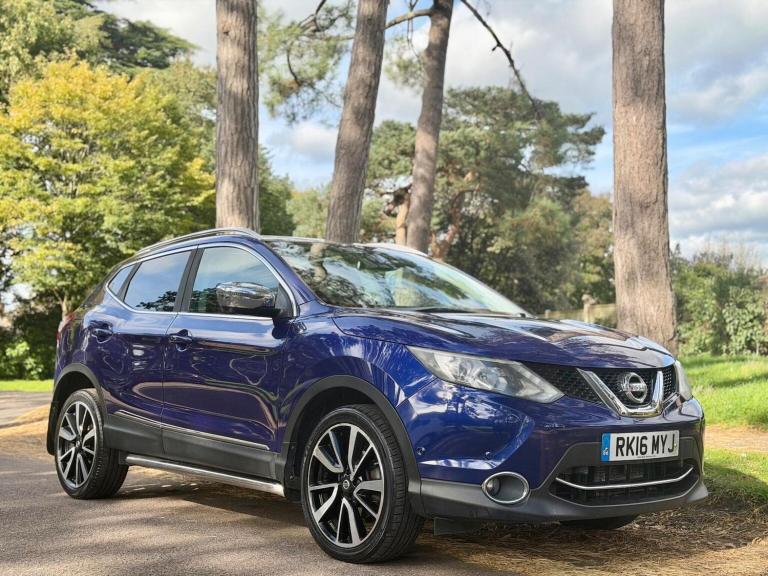 NISSAN QASHQAI 1.6 dCi Tekna XTRON 2WD Euro 6 (s/s) 5dr 2016