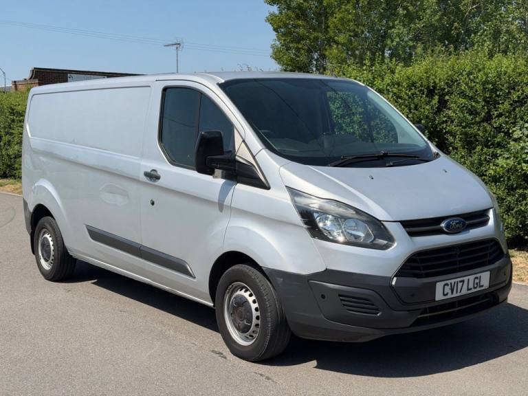 2017 Ford Transit Custom 2.0 TDCi 290 Panel Van 5dr Diesel Manual L2 H1 (167 g/km, 128 bhp) Panel...
