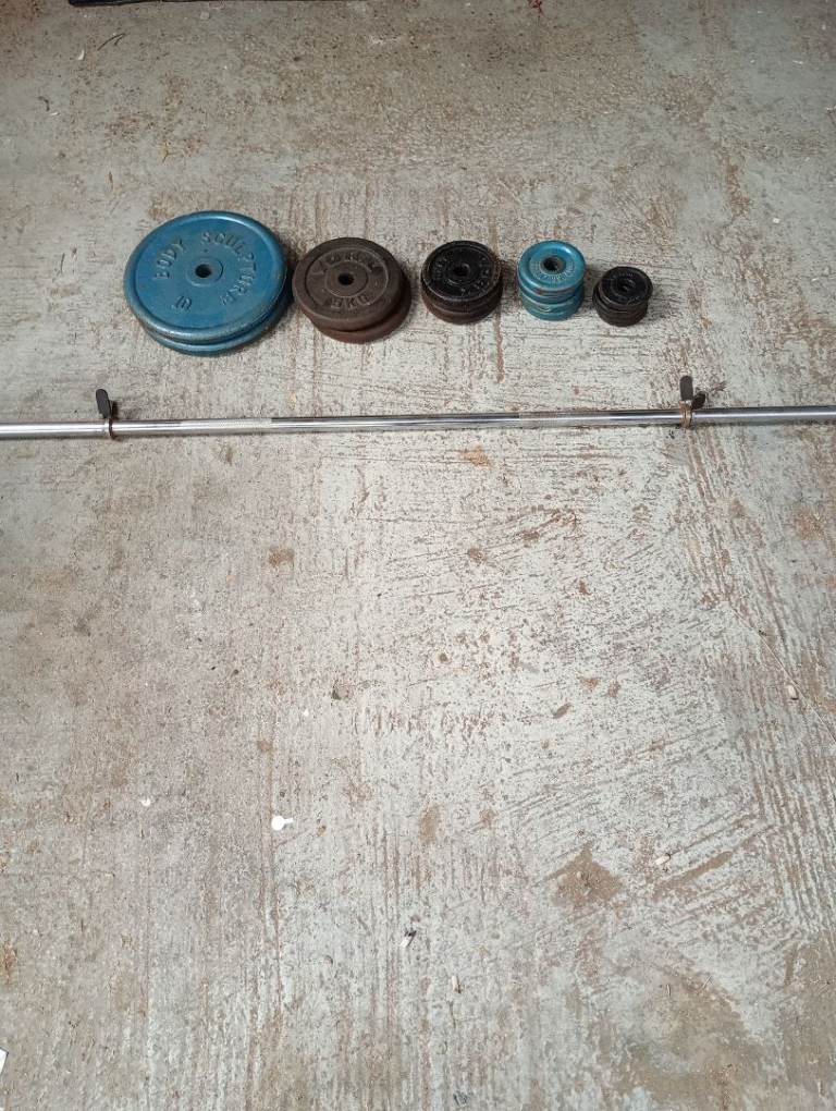 Barbell with Mixed Weight Plates – Home Gym Set