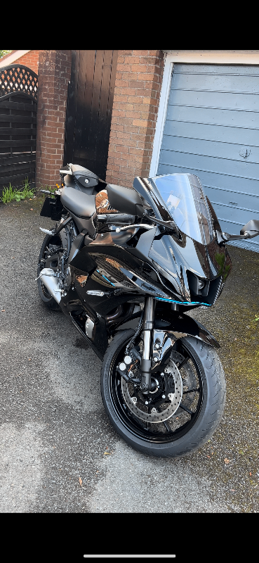 Yamaha, R7, 2023, 689 (cc)
