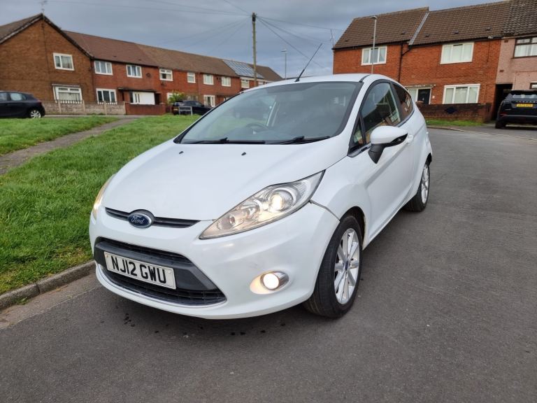 Fiesta 1.2 Zetec long mot
