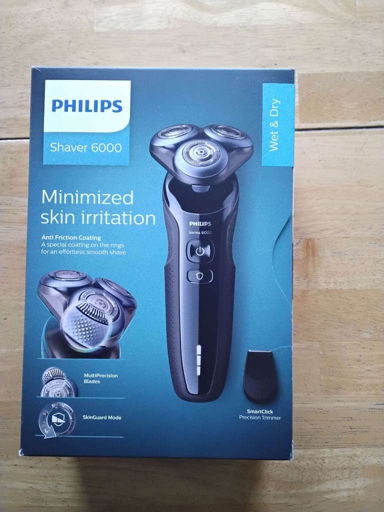 Mens Shaver Philips Series 6000 - brand new