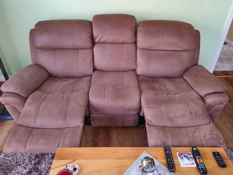 Good condition sofa and arm chairs