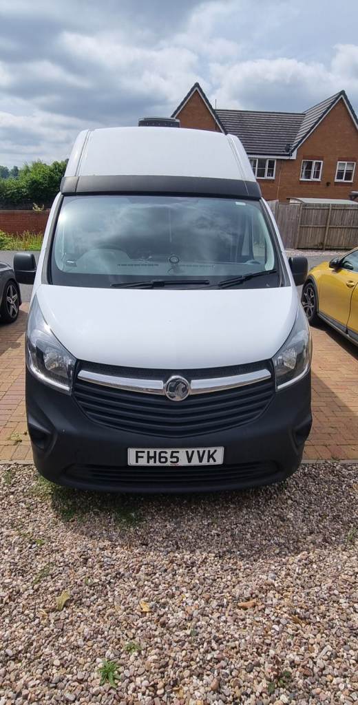 UPDATED Vauxhall, VIVARO, Camper Van, 2016, Manual, 1598 (cc)