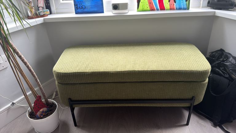 Ottoman bench