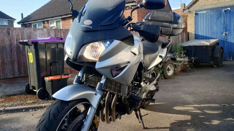Honda, CBF, 2004, 599 (cc)