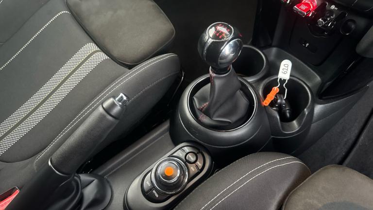 2019 MINI Hatch 2.0 Cooper S Sport II 3dr Petrol Hatchback Hatchback Petrol Manual