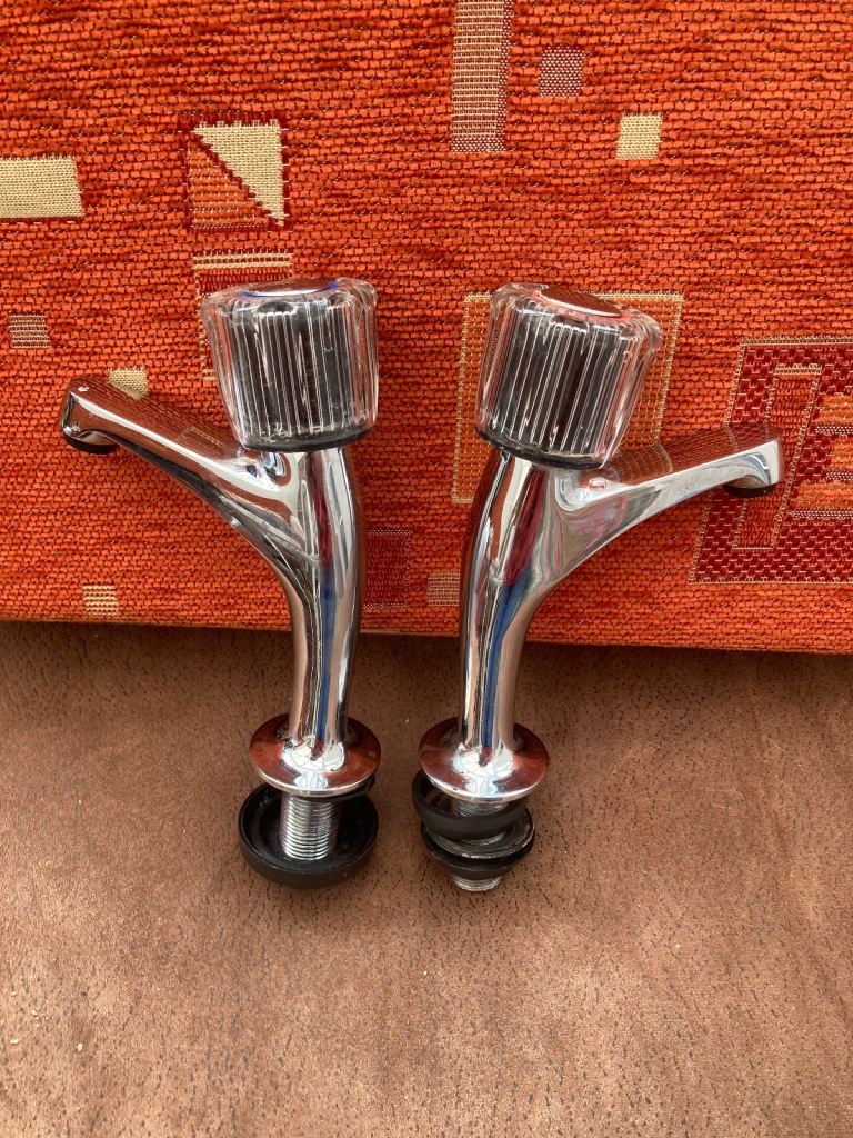 Long neck sink taps