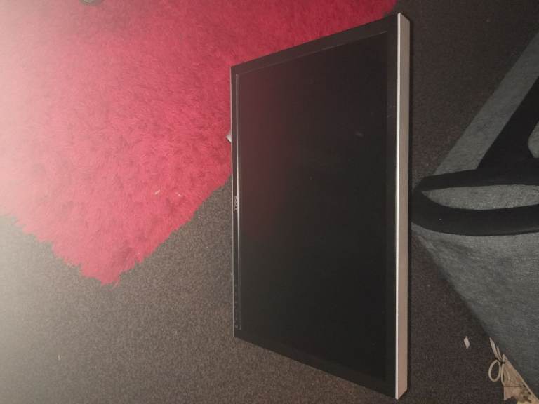  gray dell moniterl 50/60hz