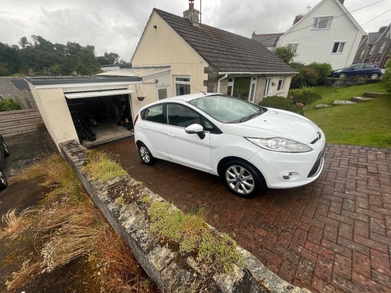 Ford, FIESTA, Hatchback, 2010, Manual, 1242 (cc), 5 doors