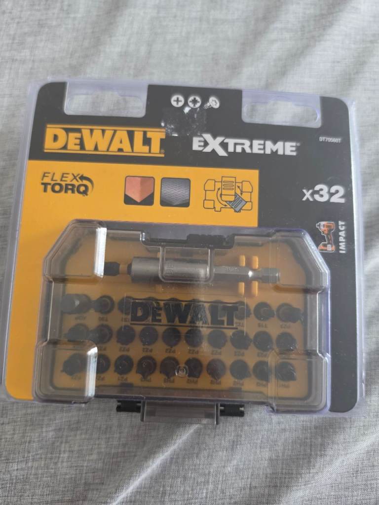 DEWALT Extreme FLEXTORQ Impact Screwdriver Bit Set - New