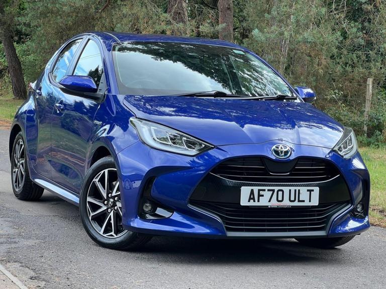 2020 Toyota Yaris 1.5 VVT-h Design E-CVT Euro 6 (s/s) 5dr HATCHBACK Petrol/Electric Hybrid Automatic