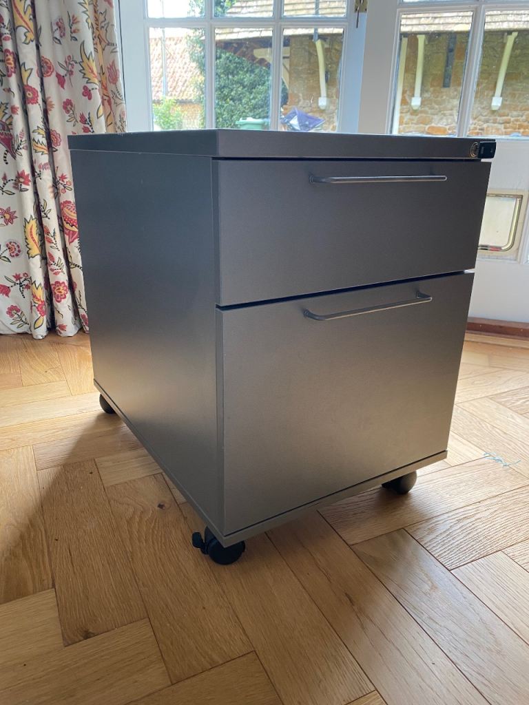 Small filing cabinet/Bobby trolley. 